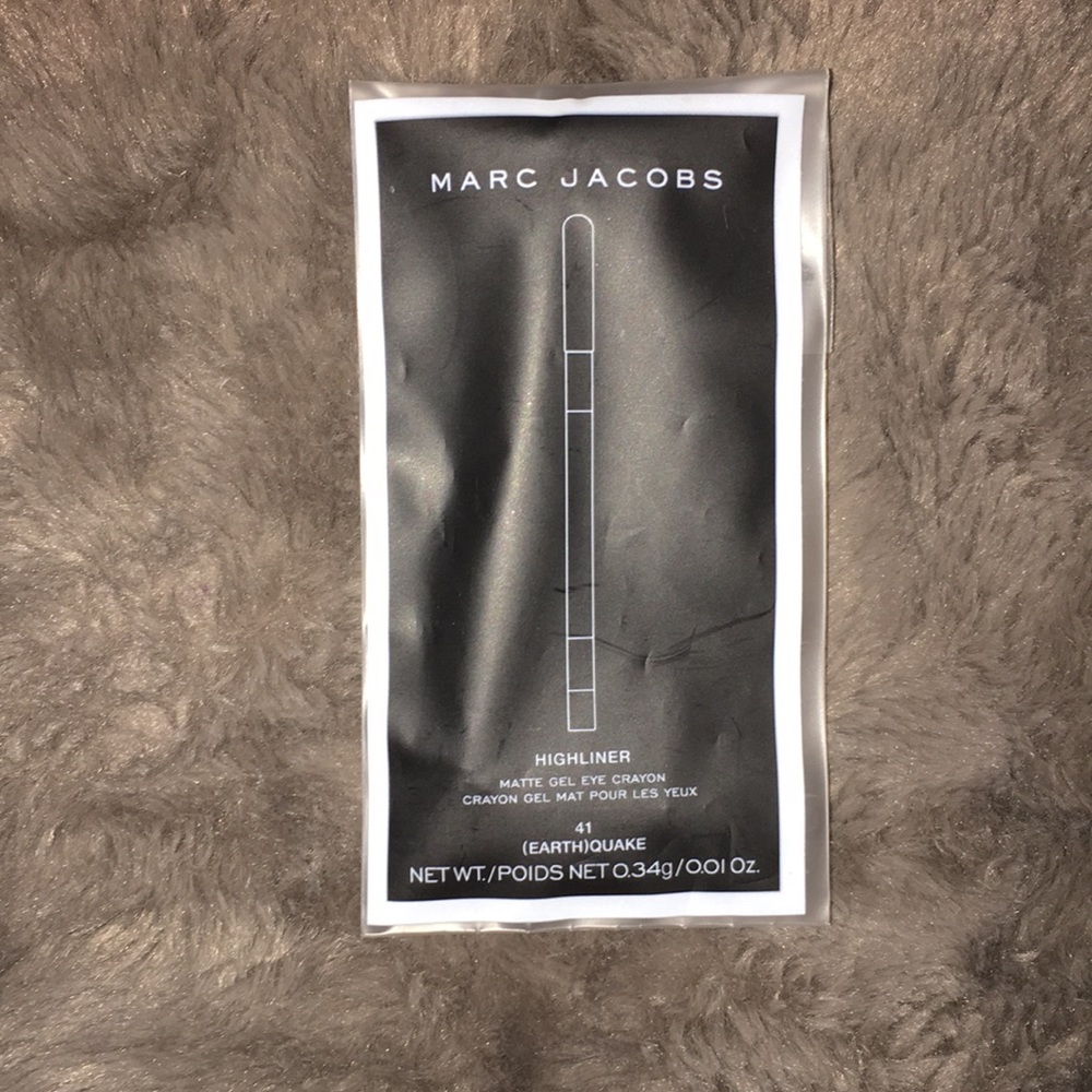 ❤️6/$15 Make your own beauty bundle!